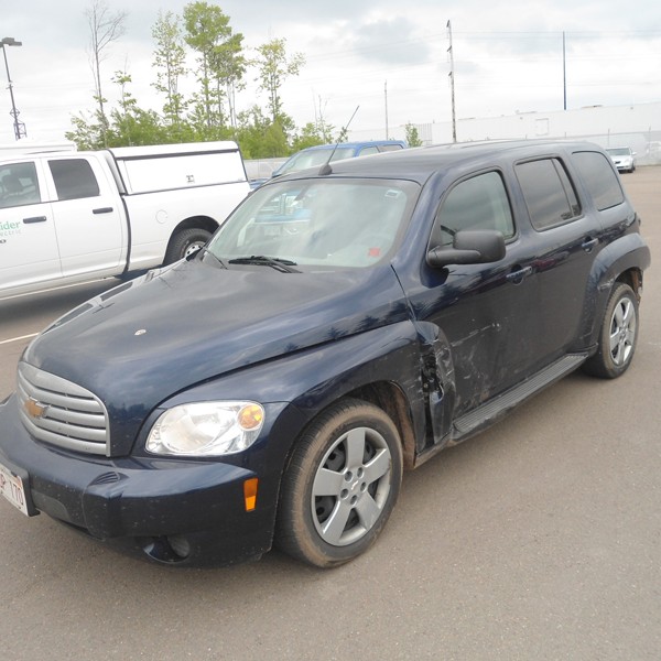 Chevrolet HHR: Before Auto Body Repairs